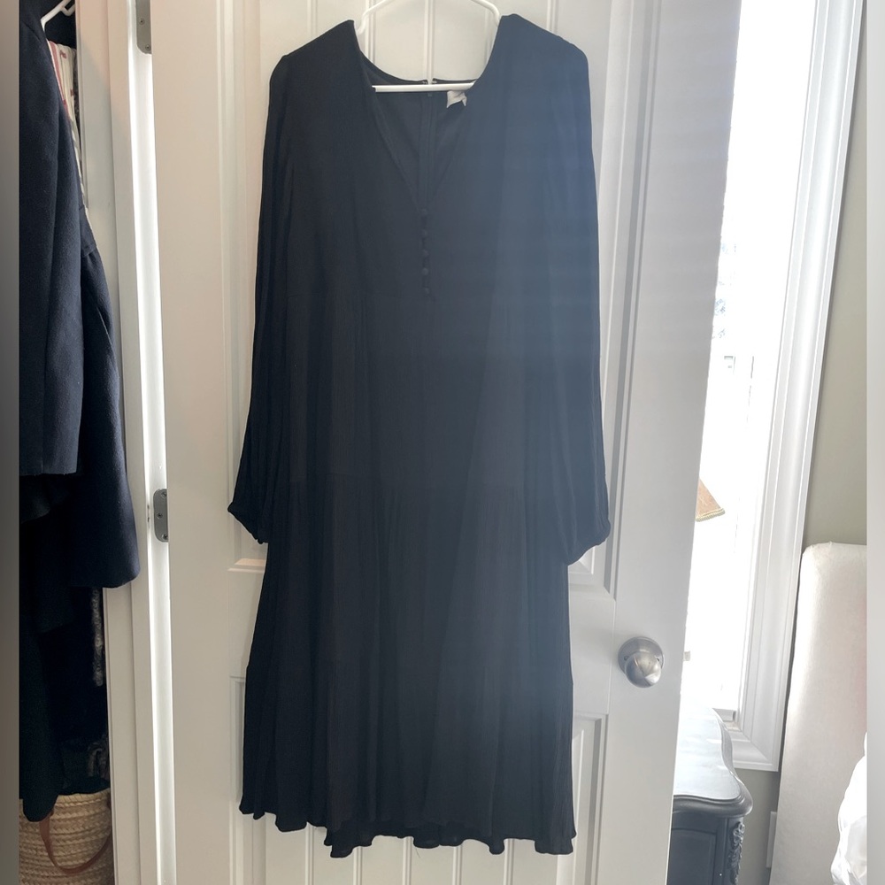 Ann taylor loft black dress size medium